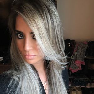 Meet your Posher, Alejandra